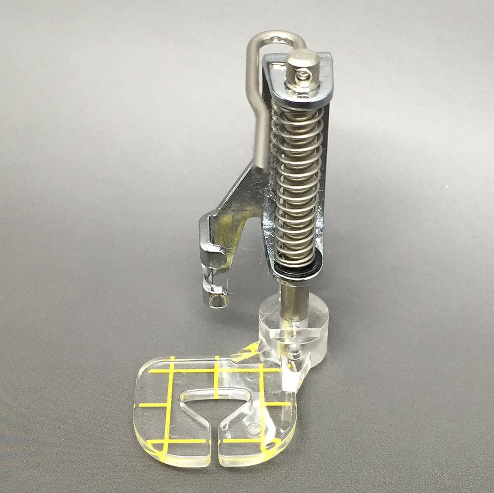 Darning Foot Free Motion with Guide