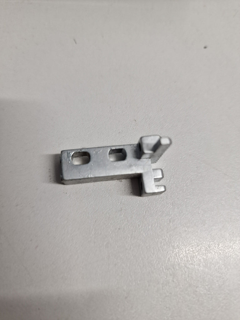 Feed Dog for Singer Serger Models and White Serger Models-1300, 2000