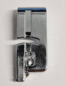 Zig Zag Flat Hemmer Foot
