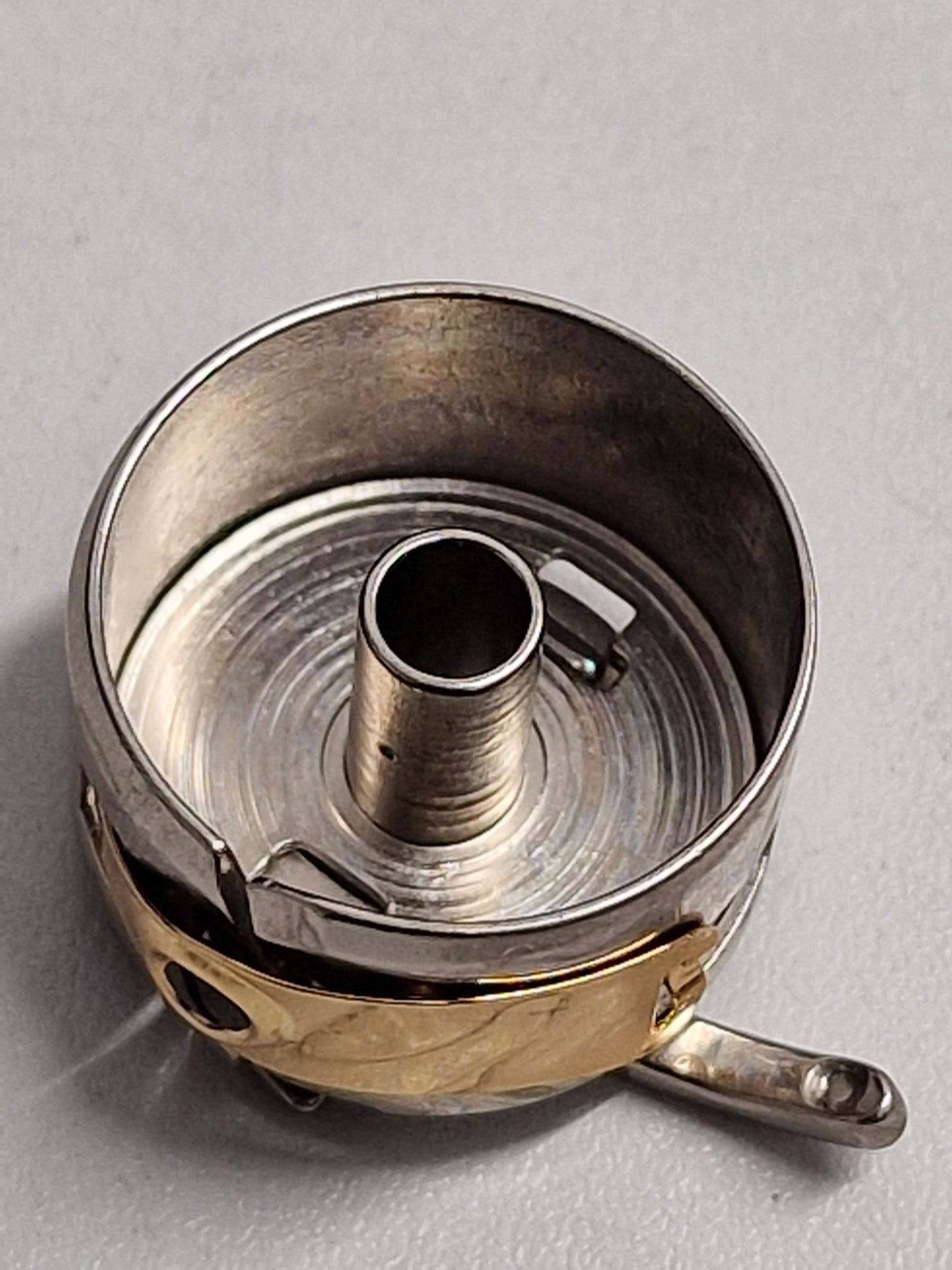 Bernina Gold type high grade bobbin case