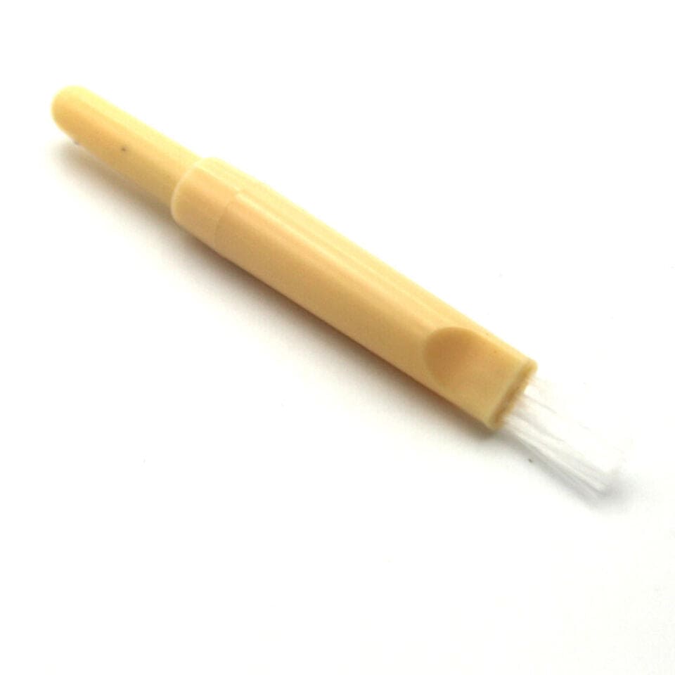 2 in 1 Seam Ripper with Brush Needle Thread Cutter Unpicker